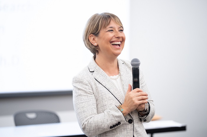 Dr. Aysegul Timur