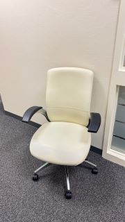 Chair - White Leather (1)