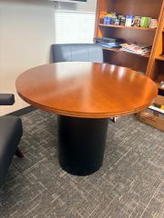 Round Table