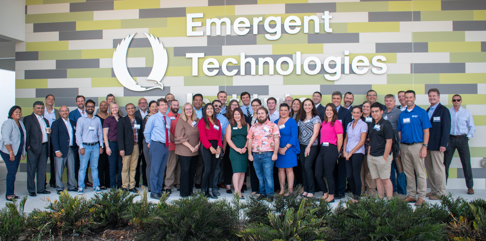 Supply Chain Forum of SWFL Spring 2022 attendees outside of the Emergent Technologies Institute (ETI)