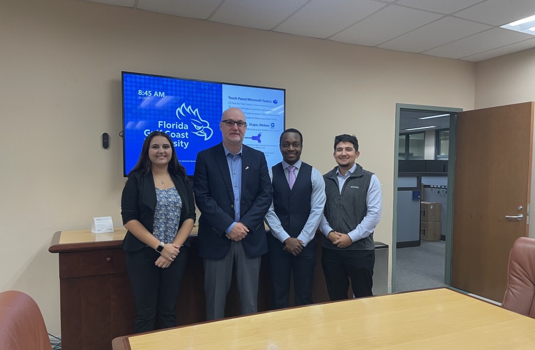 Eagle Fund students present to FGCU Foundation