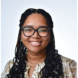 Kaylee Murphy smiling