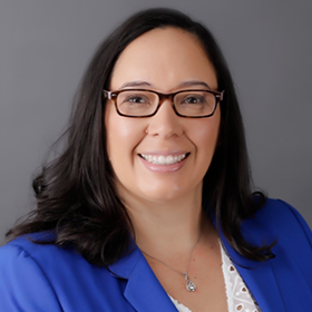 Headshot of Elizabeth Perez-Lavin