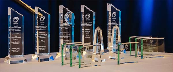 USASBE Model Community Entrepreneurship Accelerator/Incubator Award