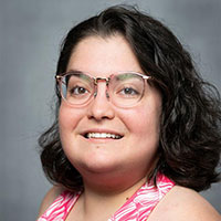 Shannon Grant headshot